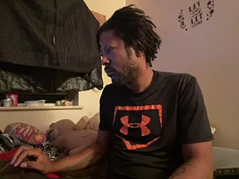 viceutk1 online show from February 22, 5:19 am