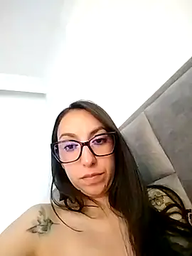 Miss norway online show from December 19, 10:11 am