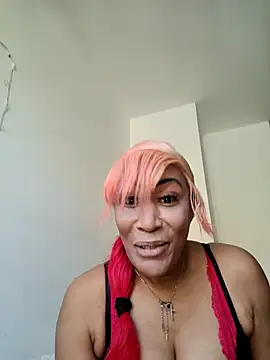 iamlalamilano online show from February 25, 1:54 pm