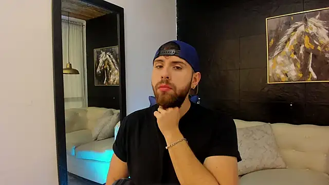 Snapshot of Maximo_Wolff chatting on October 7, 7:55 pm Maximo Wolff online show from October 7, 7:55 pm