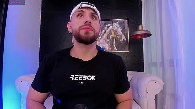 Snapshot of Maximo_Wolff chatting on October 9, 8:07 pm Maximo Wolff online show from October 9, 8:07 pm