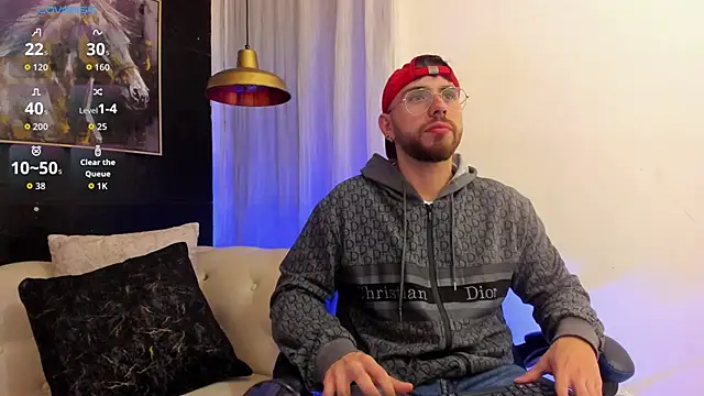 Snapshot of Maximo_Wolff chatting on October 19, 9:59 pm Maximo Wolff online show from October 19, 9:59 pm