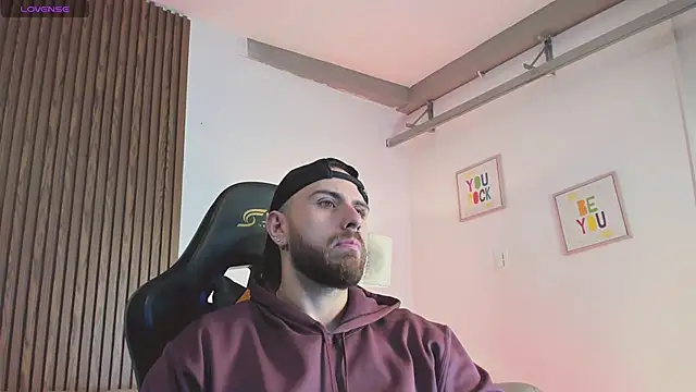 Maximo Wolff online show from January 13, 8:03 pm