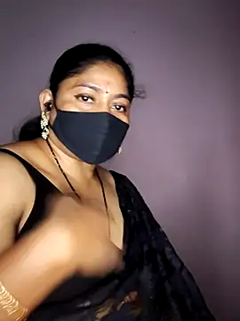 Snapshot of Telugu--Nadhini143 chatting on September 10, 8:14 am Telugu--Nadhini143 online show from September 10, 8:14 am
