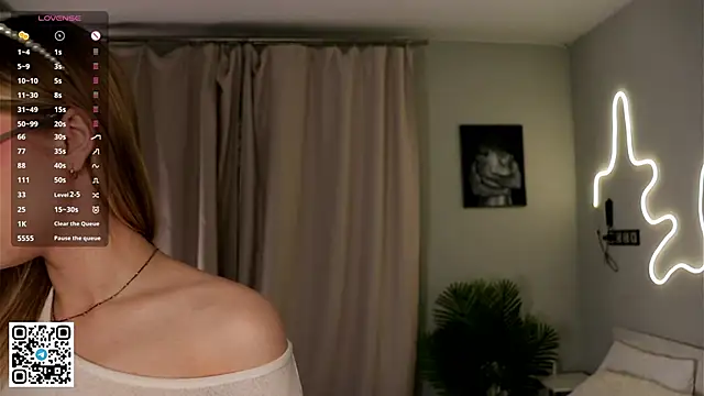 BeatrixCharton online show from September 29, 6:13 pm