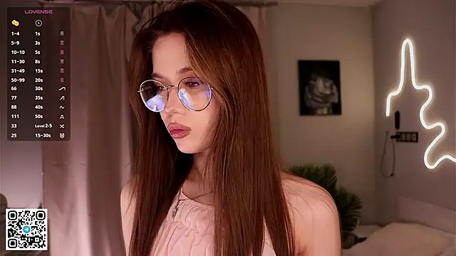 BeatrixCharton online show from October 29, 6:20 pm