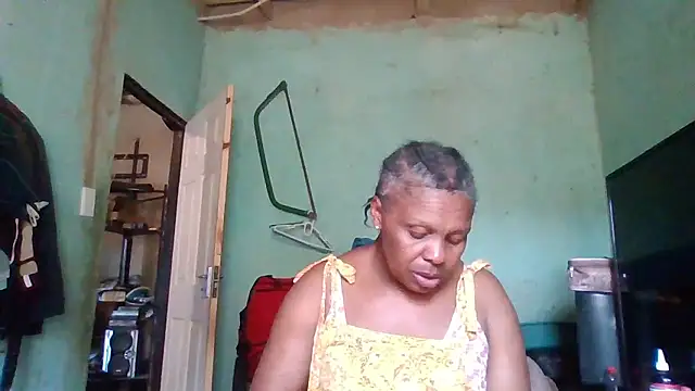 Snapshot of Nicky52 chatting on January 9, 8:06 am Nicky52 online show from January 9, 8:06 am