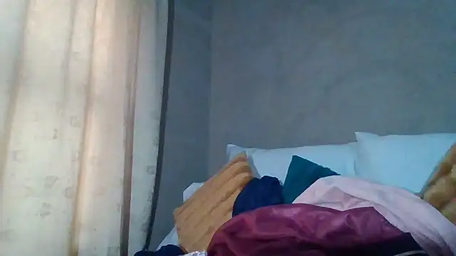 Snapshot of Nicky52 chatting on January 17, 4:28 am Nicky52 online show from January 17, 4:28 am