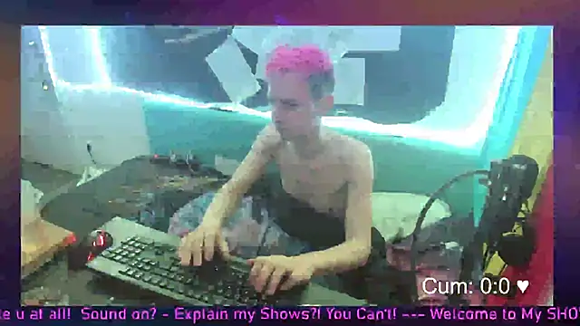 Snapshot of DaveLindau chatting on January 8, 9:22 am DaveLindau online show from January 8, 9:22 am