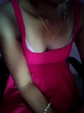 Snapshot of Nidhi_lovely chatting on November 3, 2:24 am Nidhi lovely online show from November 3, 2:24 am