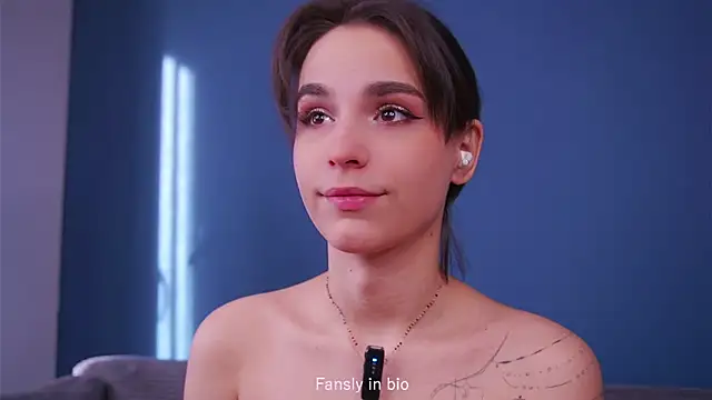 Snapshot of Asecondsoul chatting on January 15, 6:29 am Asecondsoul online show from January 15, 6:29 am