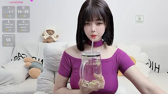 Snapshot of uikyy1 chatting on September 20, 3:24 pm uikyy1 online show from September 20, 3:24 pm