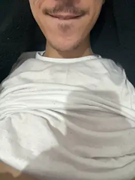 HitShelf online show from February 1, 1:26 am