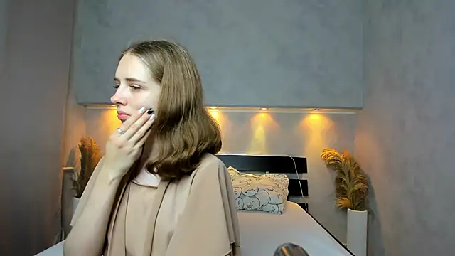 Snapshot of Camilla_Kelly chatting on September 11, 12:11 am Camilla Kelly online show from September 11, 12:11 am