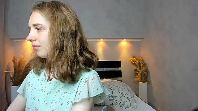 Snapshot of Camilla_Kelly chatting on September 25, 12:36 am Camilla Kelly online show from September 25, 12:36 am