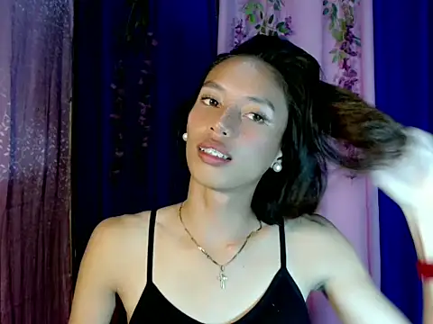 cyd twink online show from November 3, 10:05 am