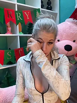 TheRealJessyLey online show from December 22, 7:49 am