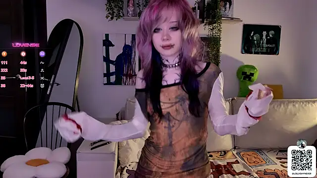 Snapshot of Lollyshy chatting on October 11, 9:30 am Lollyshy online show from October 11, 9:30 am