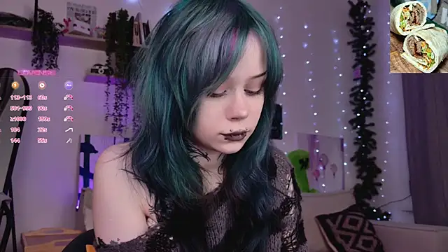 Snapshot of Lollyshy chatting on January 9, 8:50 am Lollyshy online show from January 9, 8:50 am