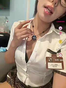 jiajia L online show from May 21, 12:23 pm