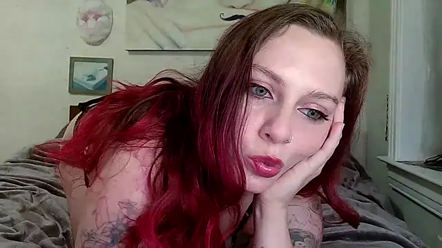 strawberrylemonadexoxo online show from November 16, 10:59 pm