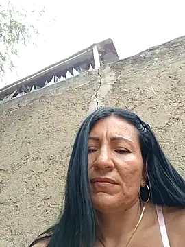 Snapshot of maturexxxnaughty chatting on October 25, 3:29 pm maturexxxnaughty online show from October 25, 3:29 pm