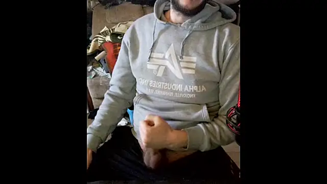 Snapshot of _SpicyStuff_@xh chatting on February 7, 9:35 am SpicyStuff xh online show from February 7, 9:35 am