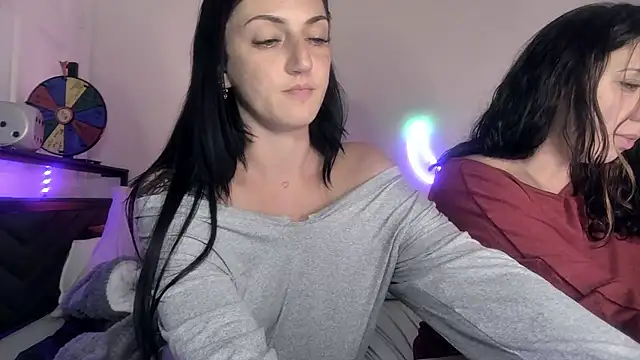 torithequeen online show from May 18, 2:18 am