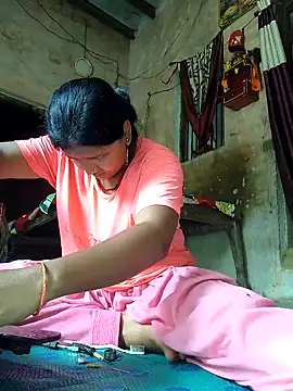 heena3355 online show from September 9, 4:23 am