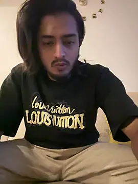 seenu2101 online show from March 23, 8:24 pm