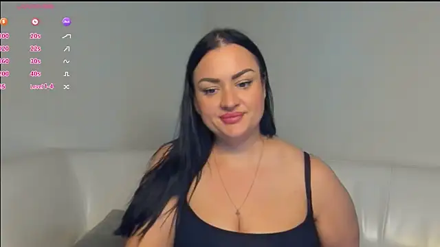 AliTemptress online show from October 25, 3:40 pm