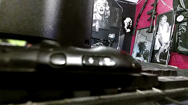 Splash Queen420 online show from December 17, 8:09 am