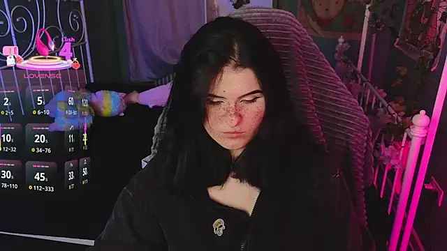 Dark Shine online show from November 18, 10:20 am