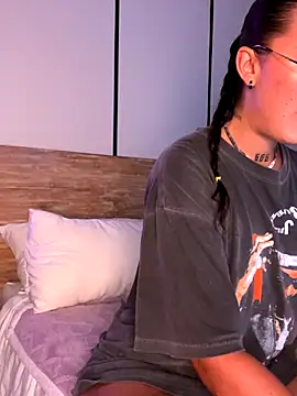 savana heart online show from October 11, 2:11 am