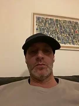 Maurinho3005 online show from March 26, 11:10 pm