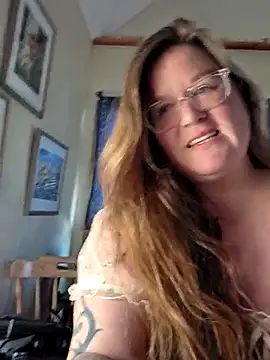 Love86Emily online show from March 25, 5:19 pm