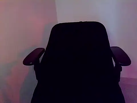 redruby xoxo online show from March 13, 7:26 am