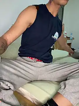 Snapshot of haramnarab chatting on March 15, 5:52 pm haramnarab online show from March 15, 5:52 pm