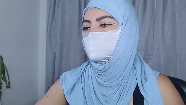 jade nassar online show from May 14, 8:37 pm