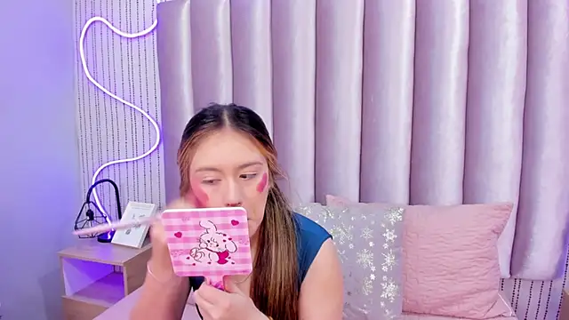 SamanthaPeachss online show from November 20, 12:05 pm