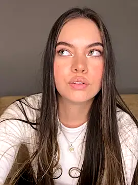 Snapshot of Katarina_Rostova chatting on October 18, 10:10 pm Katarina Rostova online show from October 18, 10:10 pm