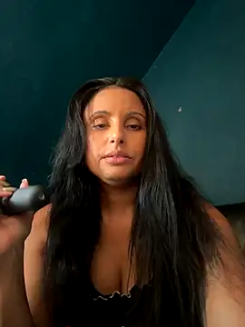 Angelaarayexx online show from September 25, 10:52 am