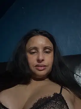 Angelaarayexx online show from March 29, 3:39 am