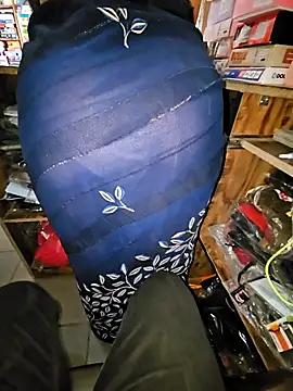 indianhotwife639 online show from March 19, 4:49 am