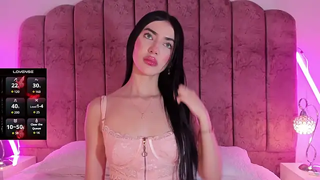 ValeskaZuev1 online show from October 16, 5:36 pm