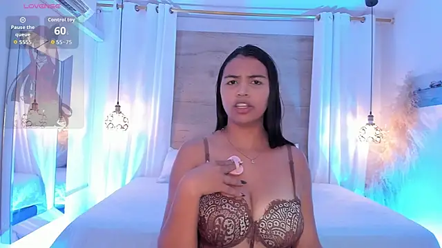 Snapshot of Artemisa08 chatting on March 7, 3:36 am Artemisa08 online show from March 7, 3:36 am