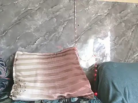 ZARIA-VIXEN online show from January 14, 6:08 am