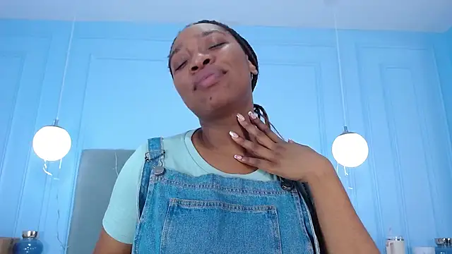 Snapshot of NatashaSilver chatting on September 20, 2:07 pm NatashaSilver online show from September 20, 2:07 pm