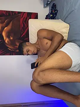 Snapshot of Nick_Jackson_ chatting on February 13, 6:42 am Nick Jackson online show from February 13, 6:42 am