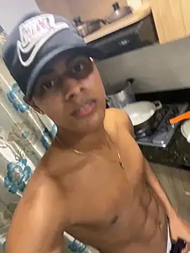 Snapshot of Nick_Jackson_ chatting on February 21, 5:08 am Nick Jackson online show from February 21, 5:08 am